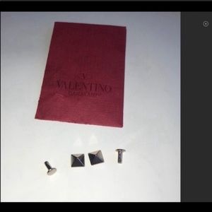 Valentino garavani 2 little gold stud